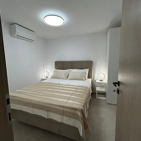 Rose New 2br With Garden Patio In Lapad Lägenhet Dubrovnik