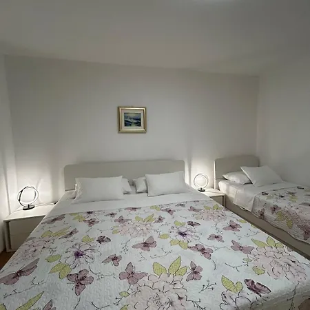 Lägenhet Rose New 2br With Garden Patio In Lapad Dubrovnik
