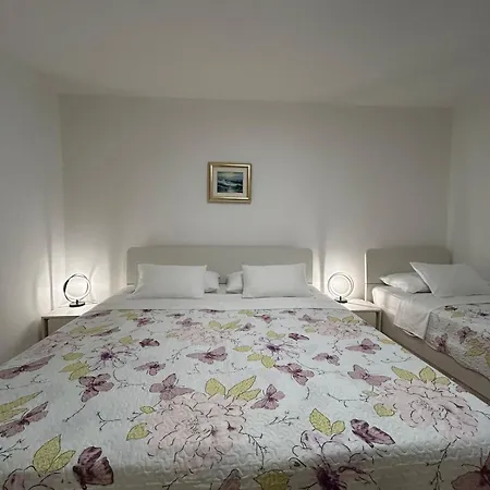 Rose New 2br With Garden Patio In Lapad Lägenhet Dubrovnik